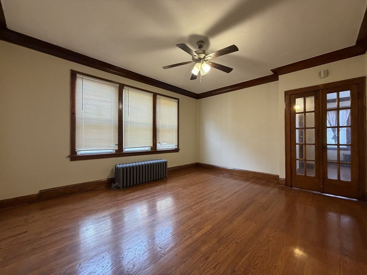 6938 S Campbell Ave - Photo 5 of 8