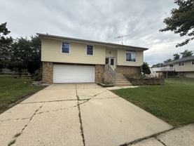 613 Newberry Dr - Photo 1 of 1