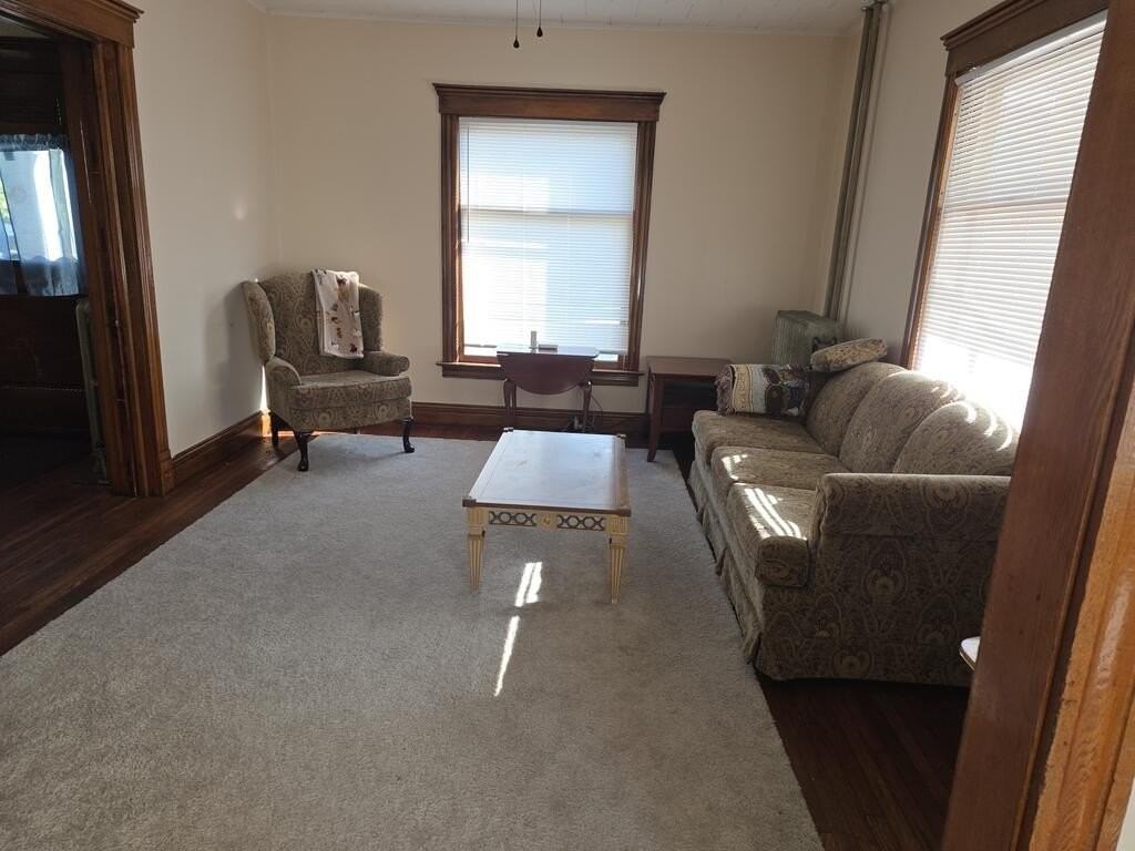 101 N Elmer Ave - Photo 7 of 26