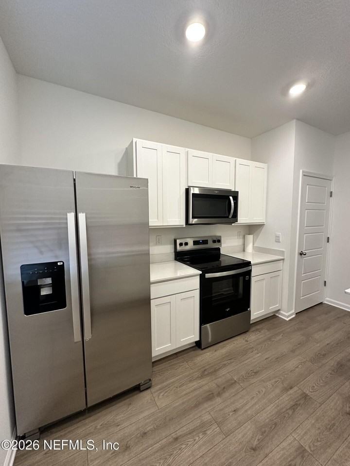 77 Montellano Rd - Photo 3 of 23