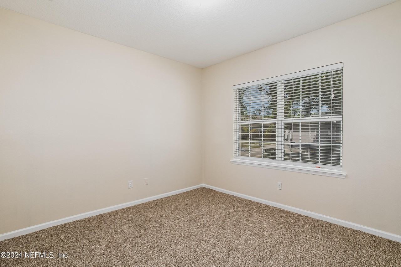 5776 Alamosa Cir - Photo 6 of 19