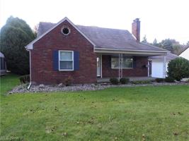 featured image of 152 S Yorkshire Blvd