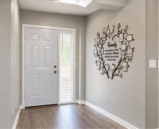 4915 Prairieview Ct S - Photo 3 of 31