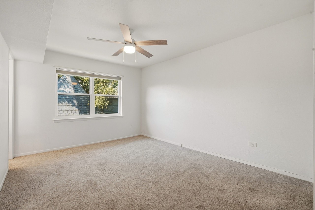 3929 Inwood Rd #2021 - Photo 4 of 22