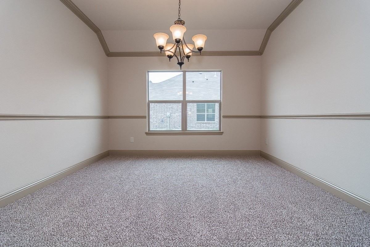 3123 Clear Springs Dr - Photo 5 of 14