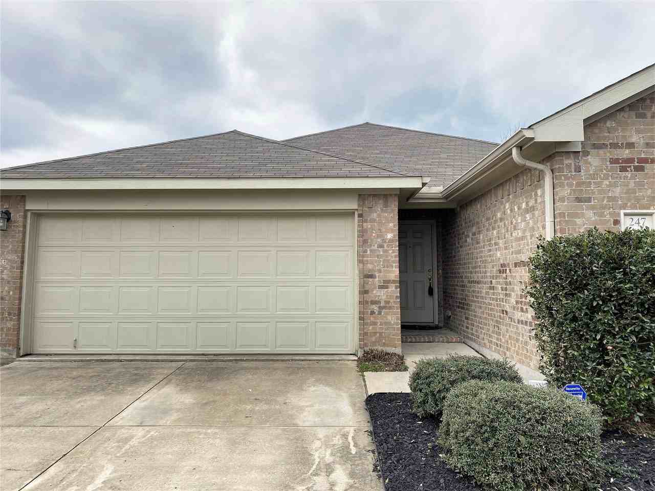 247 Pine Crest Dr - Photo 2 of 23