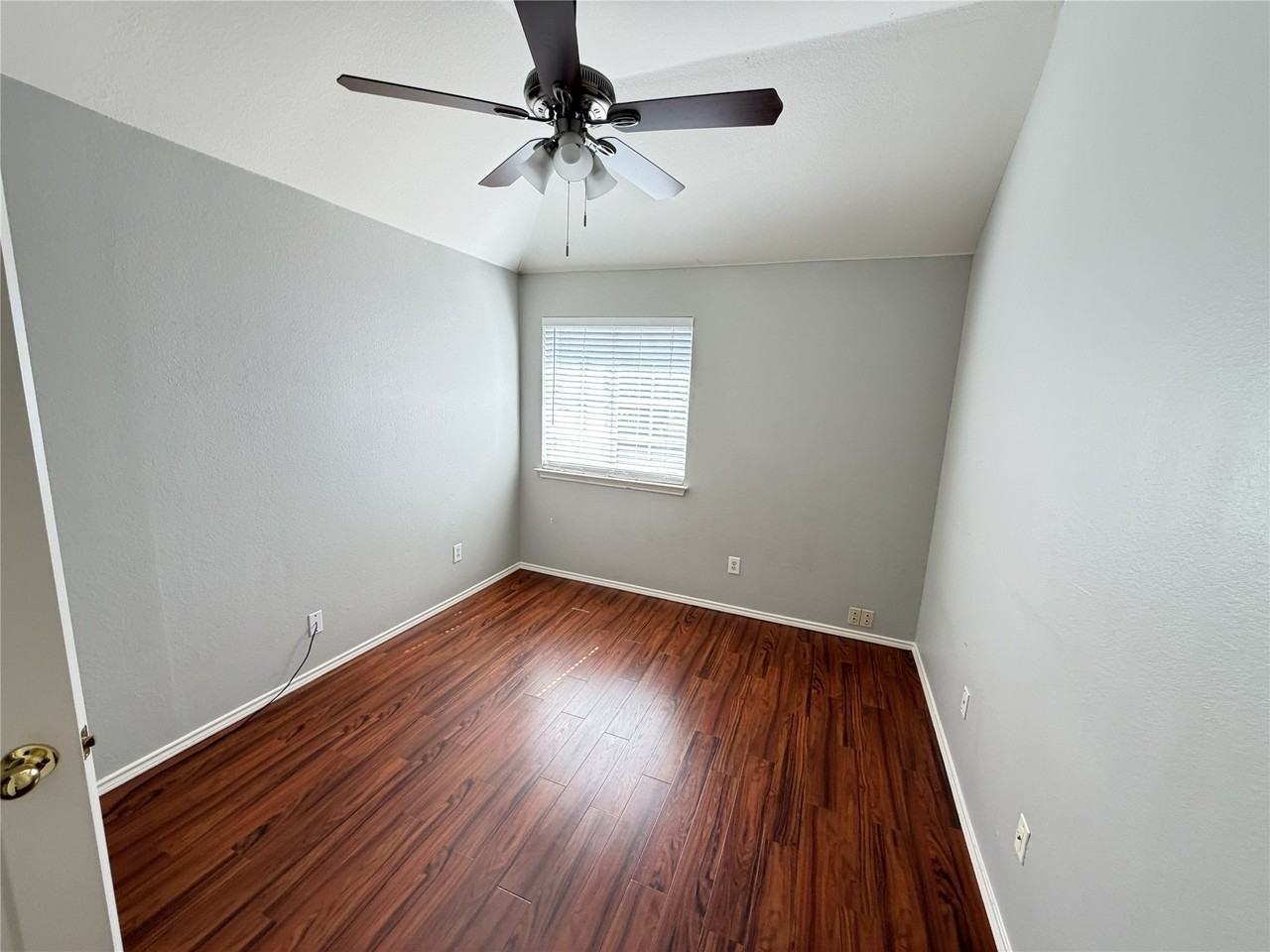 3224 Green Ct - Photo 6 of 15