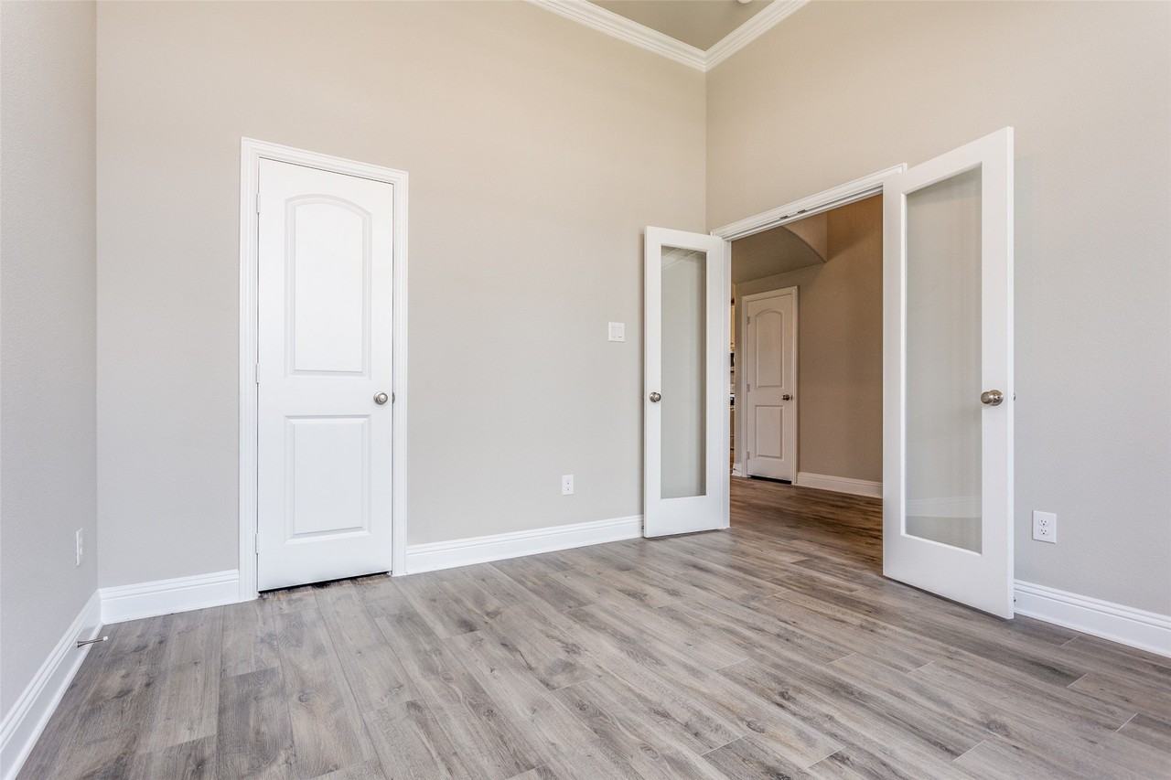 2921 Pronghorn Dr - Photo 4 of 35