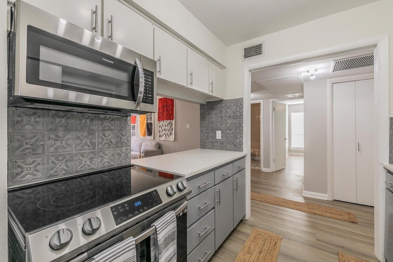 4901 Bryce Ave #A - Photo 7 of 28