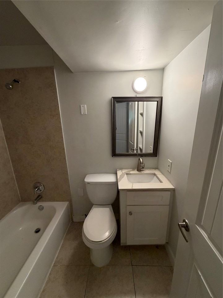 230 Starr St #101 - Photo 4 of 4