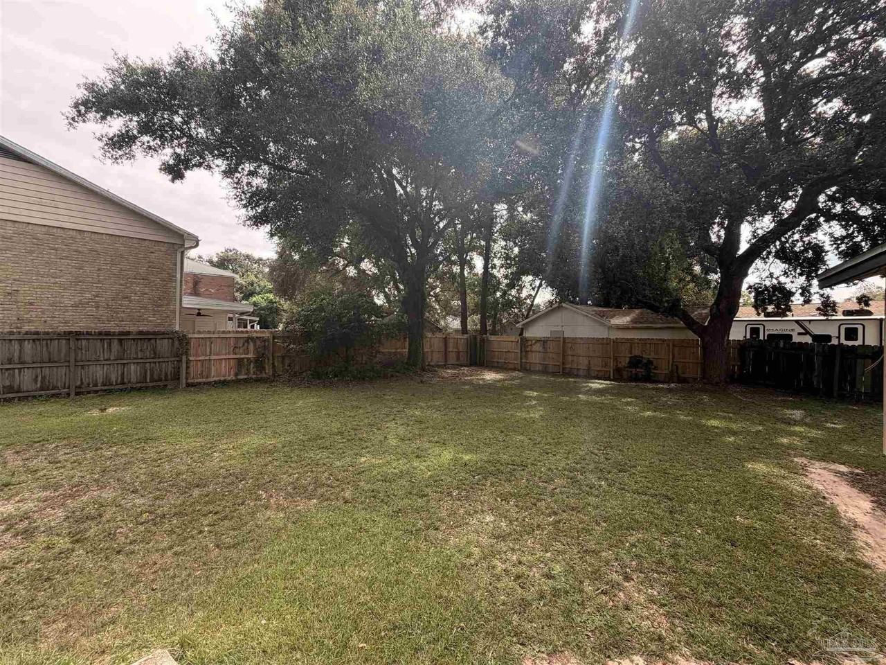 4188 Aqua Vista Dr - Photo 4 of 27