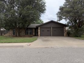 3705 Dentcrest Dr - Photo 1 of 1
