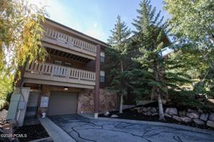 featured image of 8371 Meadowview Dr #N22