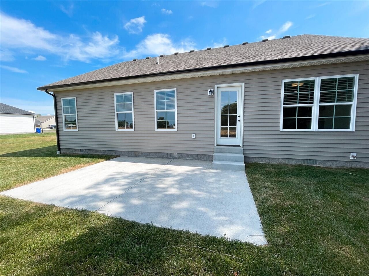 603 Lockeland Way - Photo 2 of 18