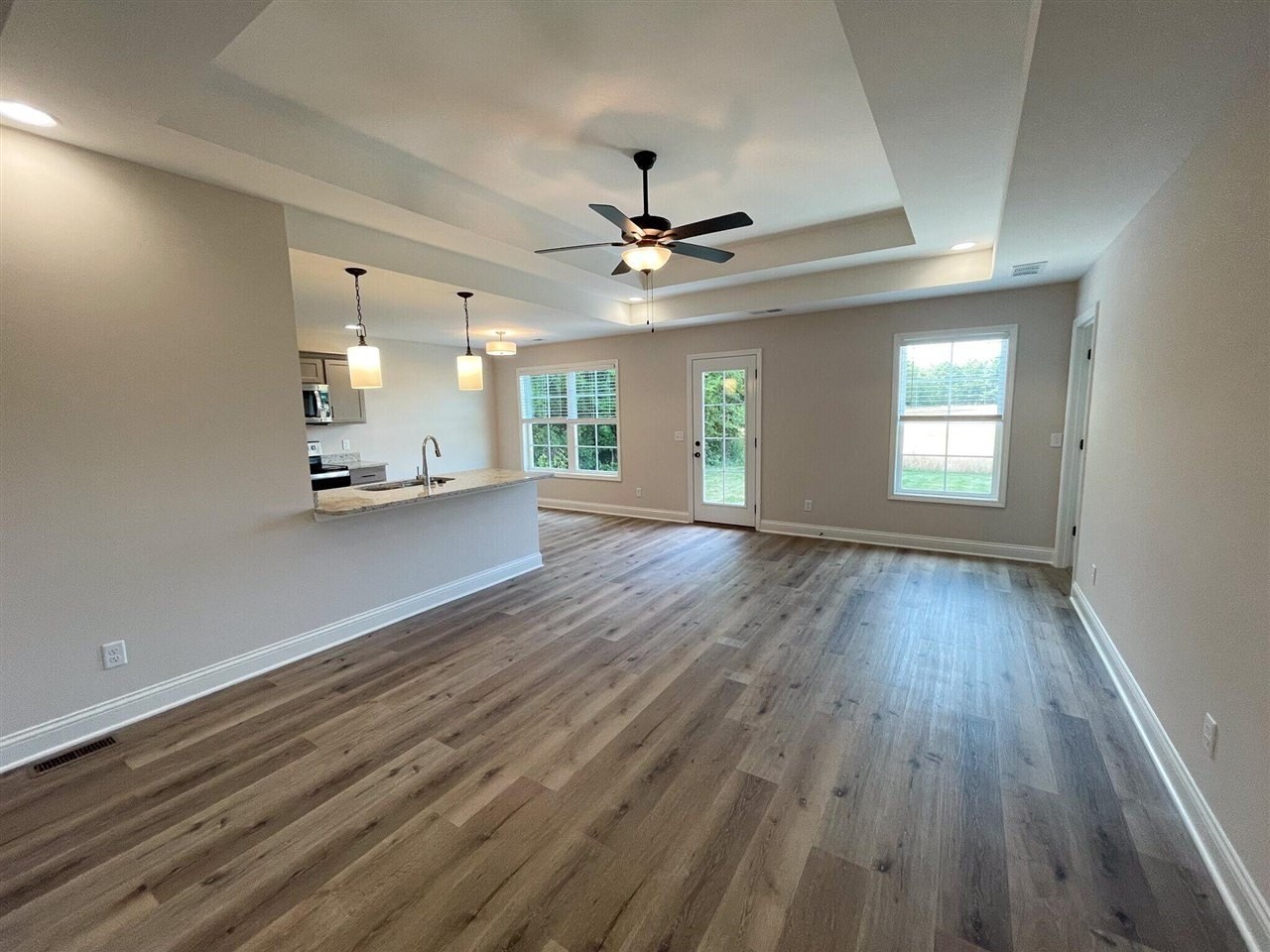 603 Lockeland Way - Photo 4 of 18