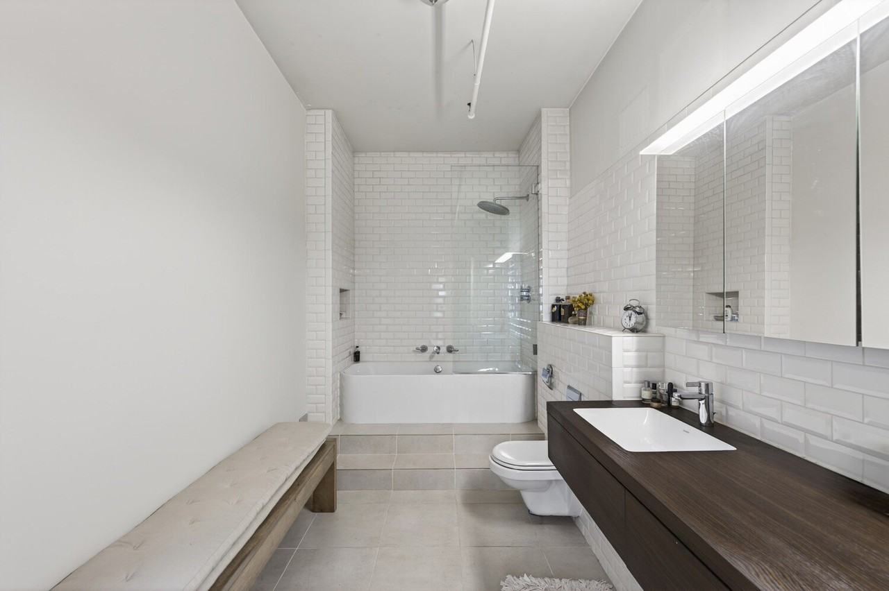 143 W 27th St - Photo 5 of 10