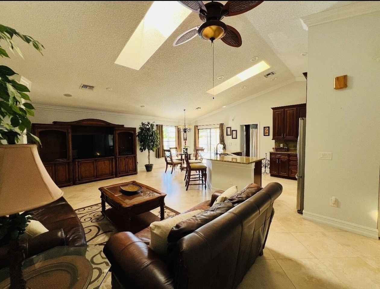 1873 Hollyhock Rd - Photo 3 of 26
