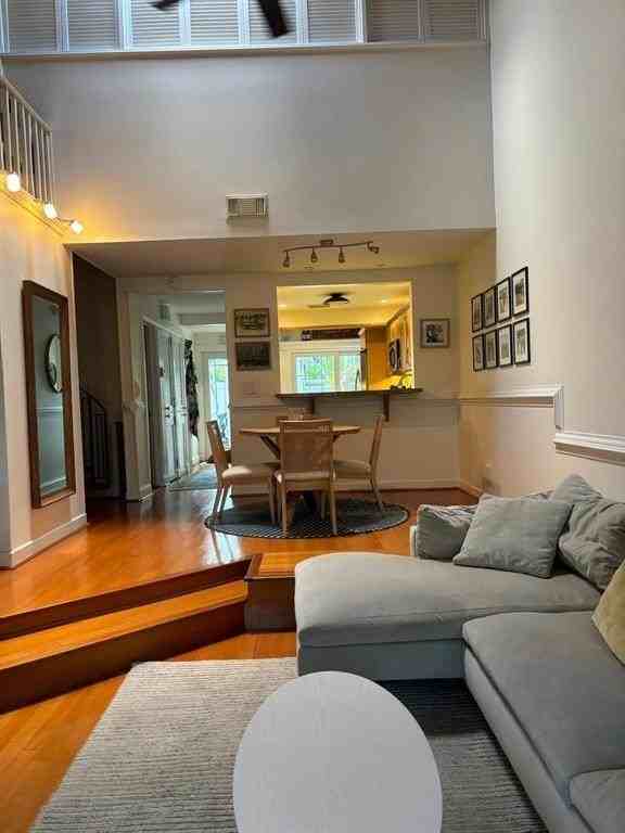 224 Ne 16th Ter - Photo 6 of 10