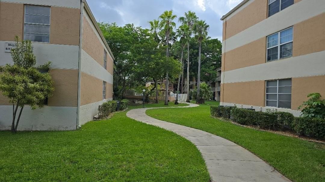 8316 Nw 24th St #8316 - Photo 2 of 21