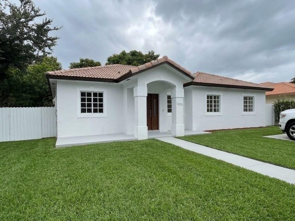 16307 Nw 91st Ave