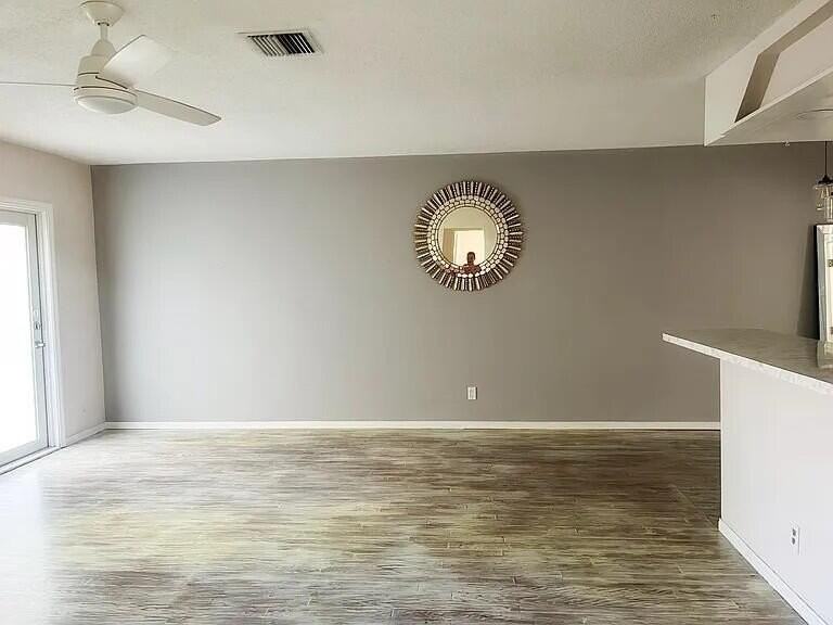 1521 Sw 1st Ter #2 - Photo 3 of 13
