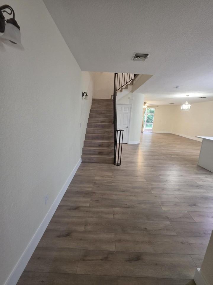 6472 Azura Lake Rd - Photo 2 of 28