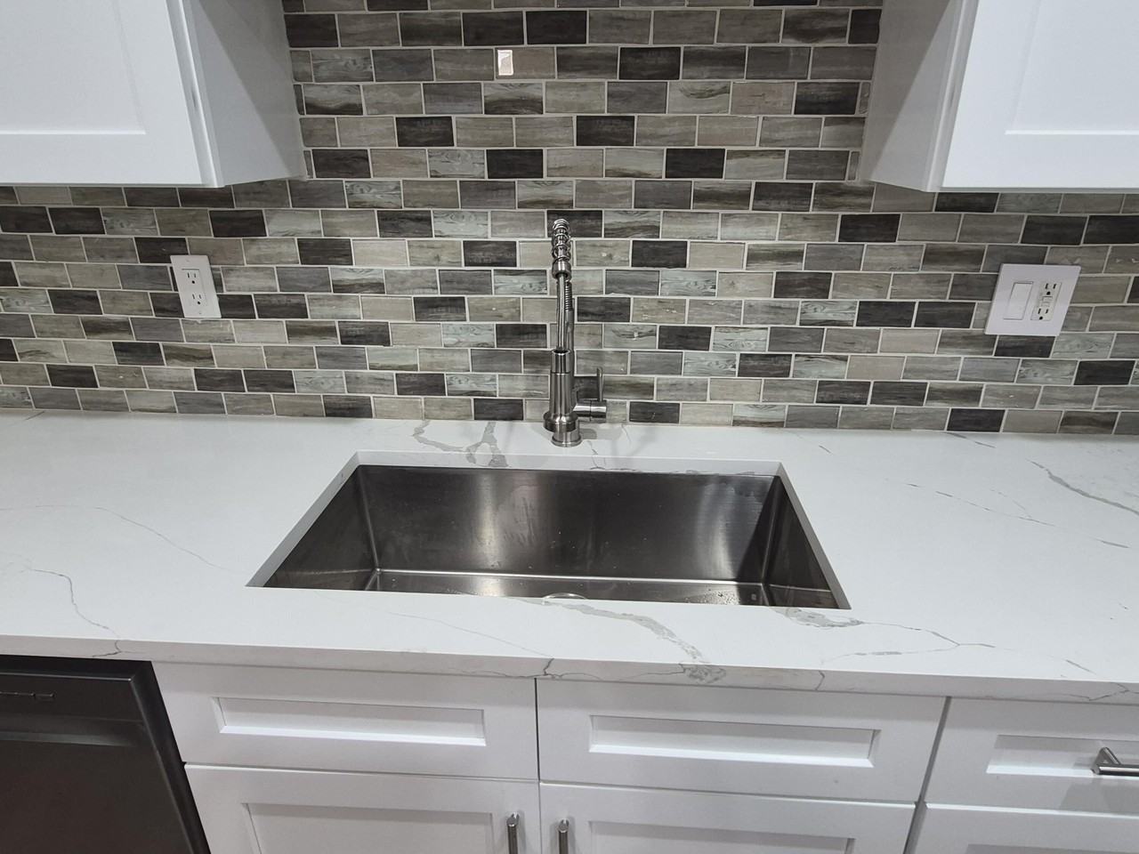6472 Azura Lake Rd - Photo 5 of 28
