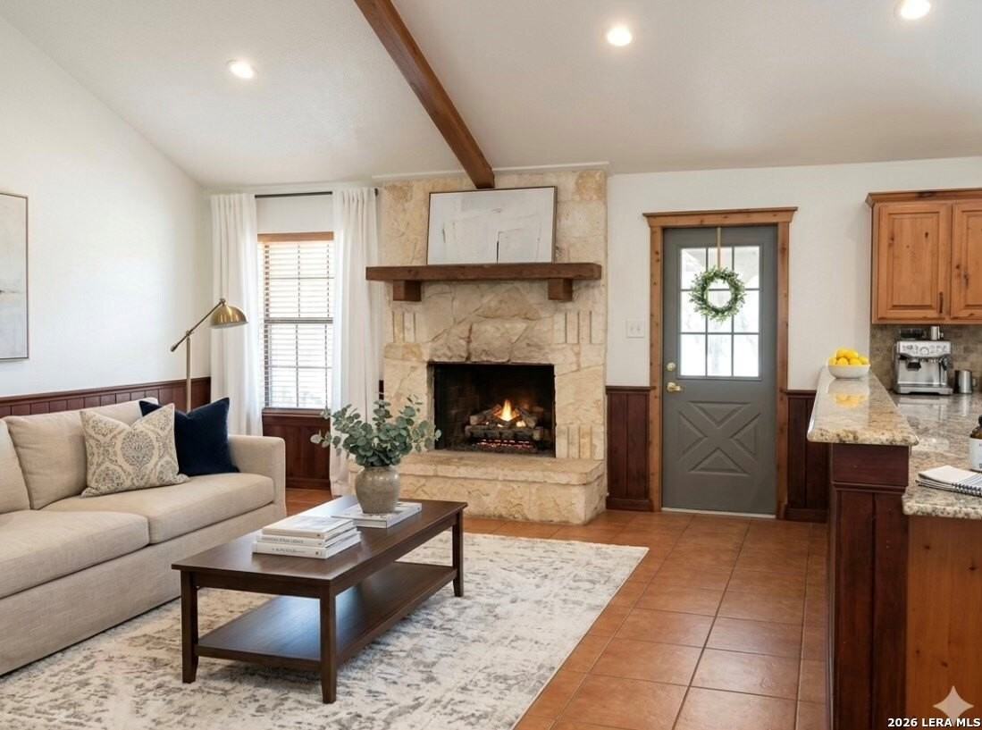 1007 Encanto Way - Photo 4 of 15