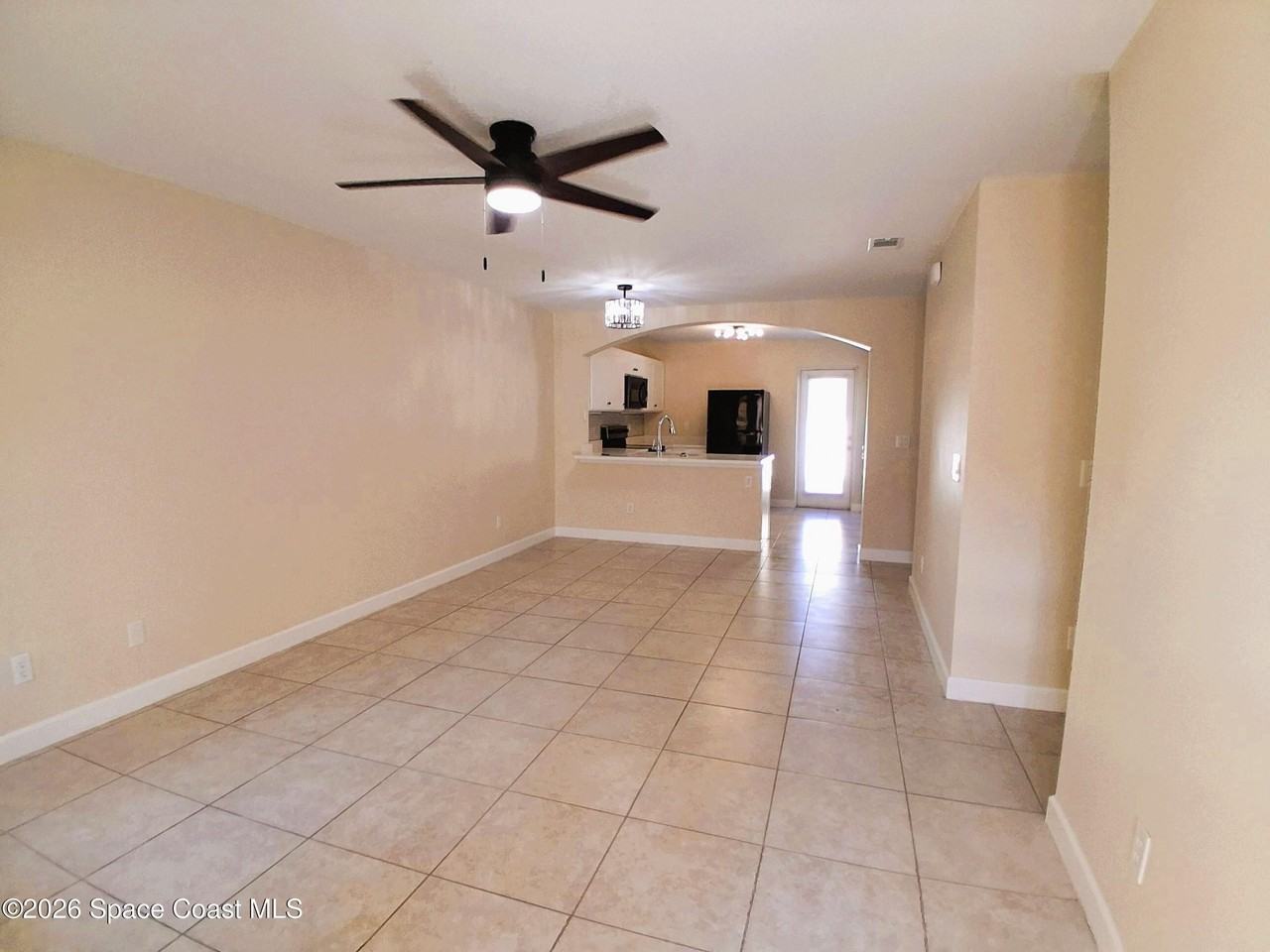 895 Luminary Cir #105 - Photo 5 of 47
