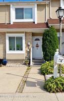 featured image of 18 Heather Ct