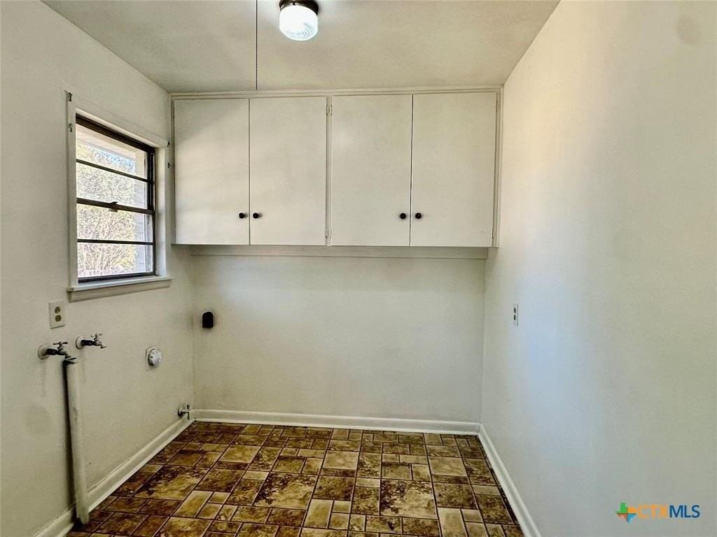 2508 N 11th St - Photo 6 of 14