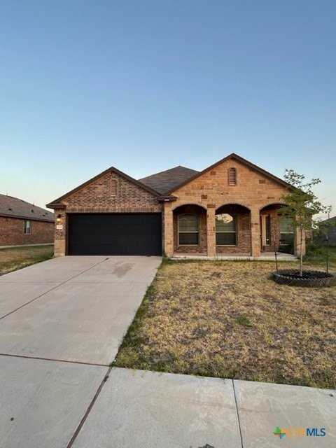 114 Ken Dr - Photo 2 of 25