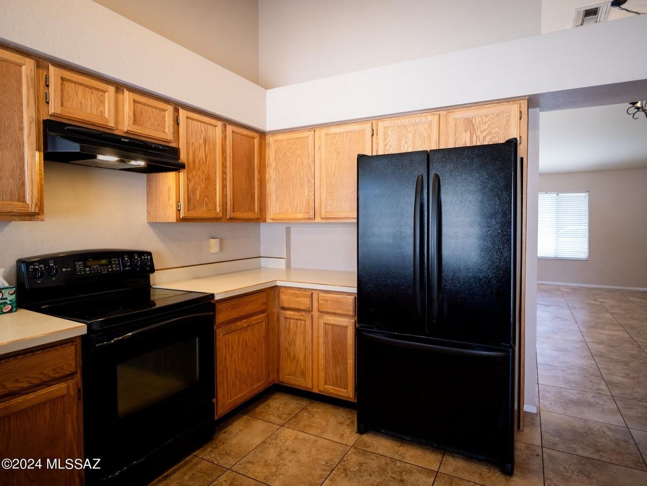 5471 N Via Umbrosa - Photo 7 of 38
