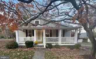 442 Riverdale Rd - Photo 1 of 1