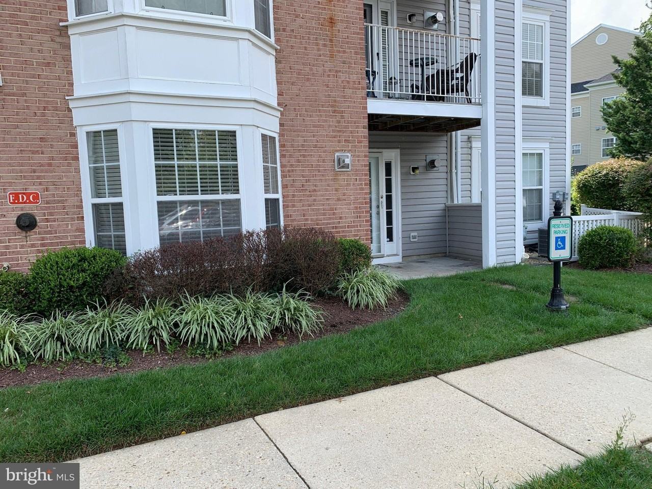 657 Burtons Cove Way #4 - Photo 2 of 21