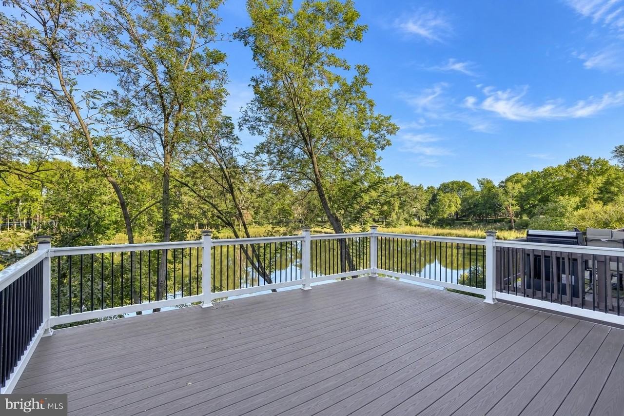 1346 Cox Cove Ct - Photo 7 of 28