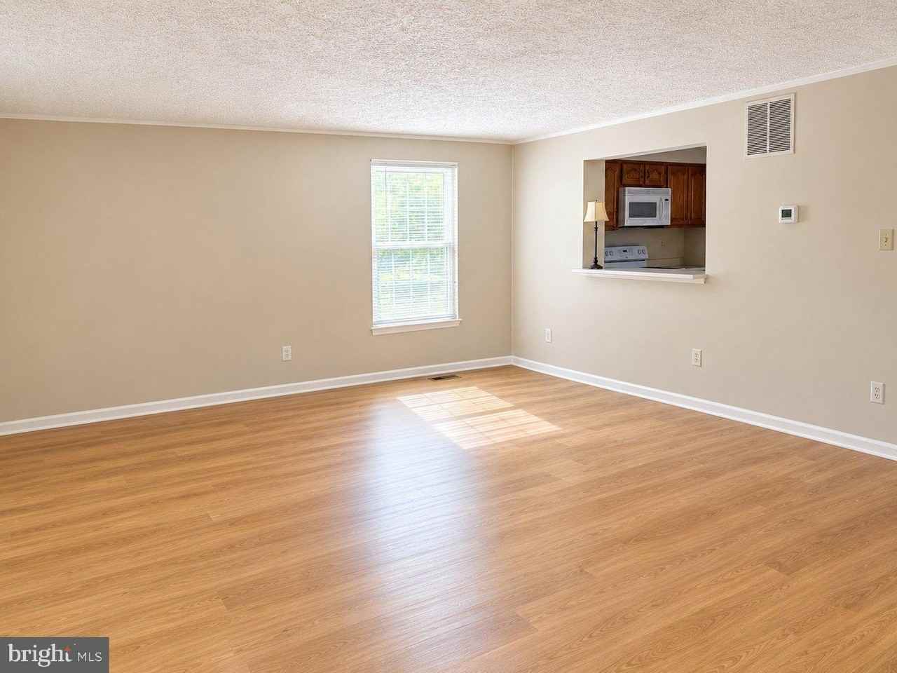 9517 Donnan Castle Ct - Photo 5 of 10