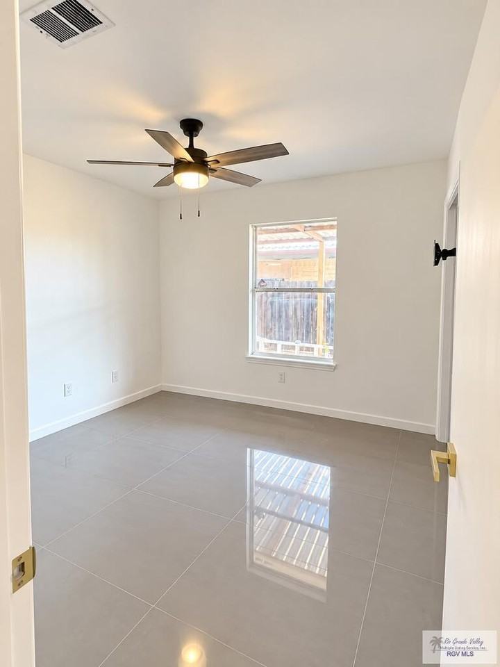 6335 Achievement Ave - Photo 7 of 16
