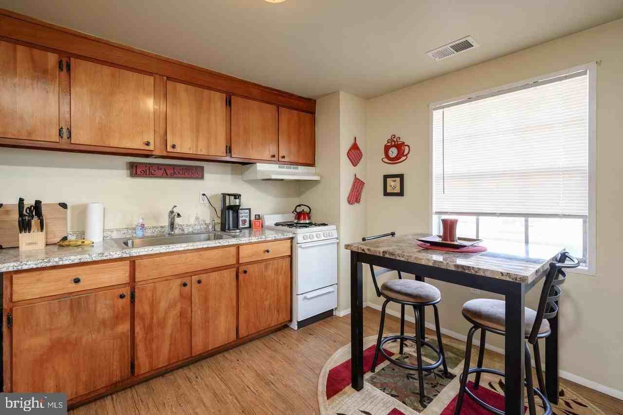 138 Roberta Jean Ave - Photo 2 of 8