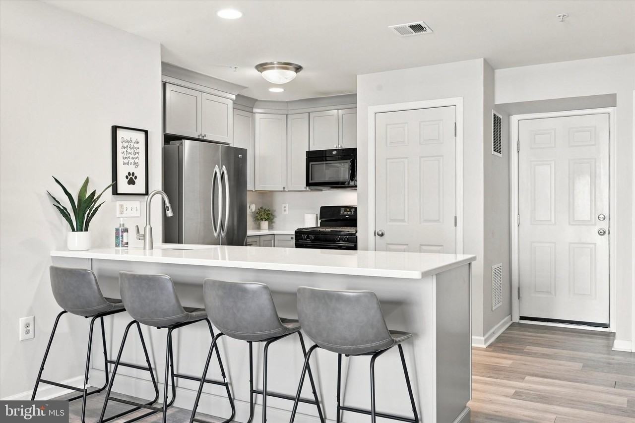 2077 Morgan Hill Dr #M31 - Photo 3 of 17