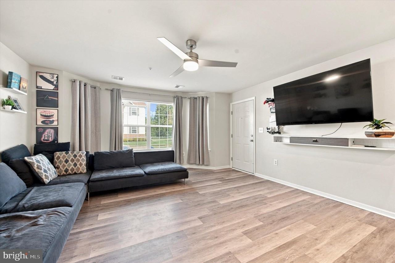2077 Morgan Hill Dr #M31 - Photo 4 of 17
