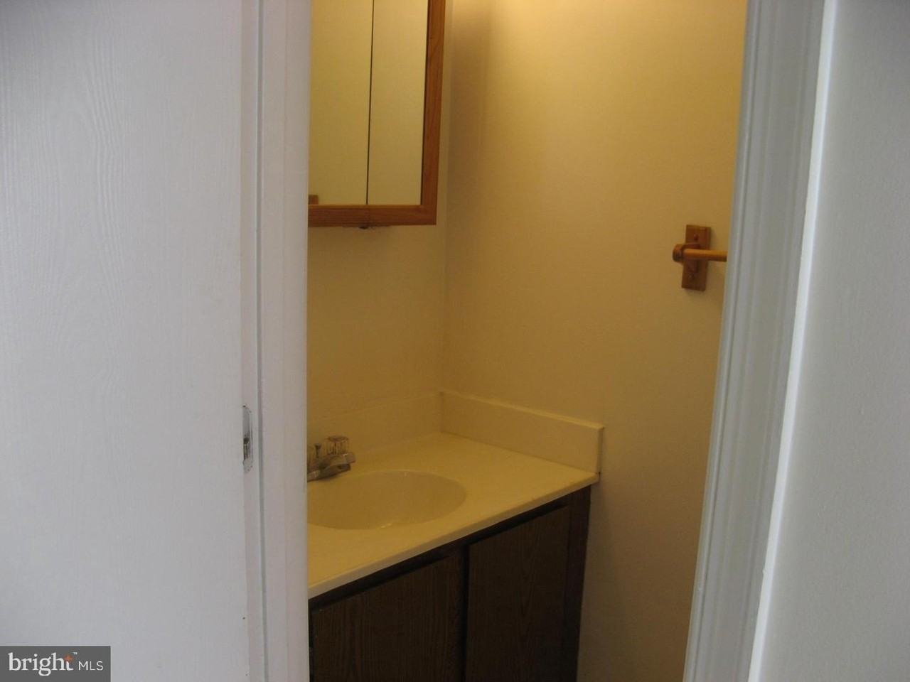 125 Pocono Pl - Photo 7 of 18