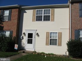 140 Surrey Club Ln - Photo 1 of 1