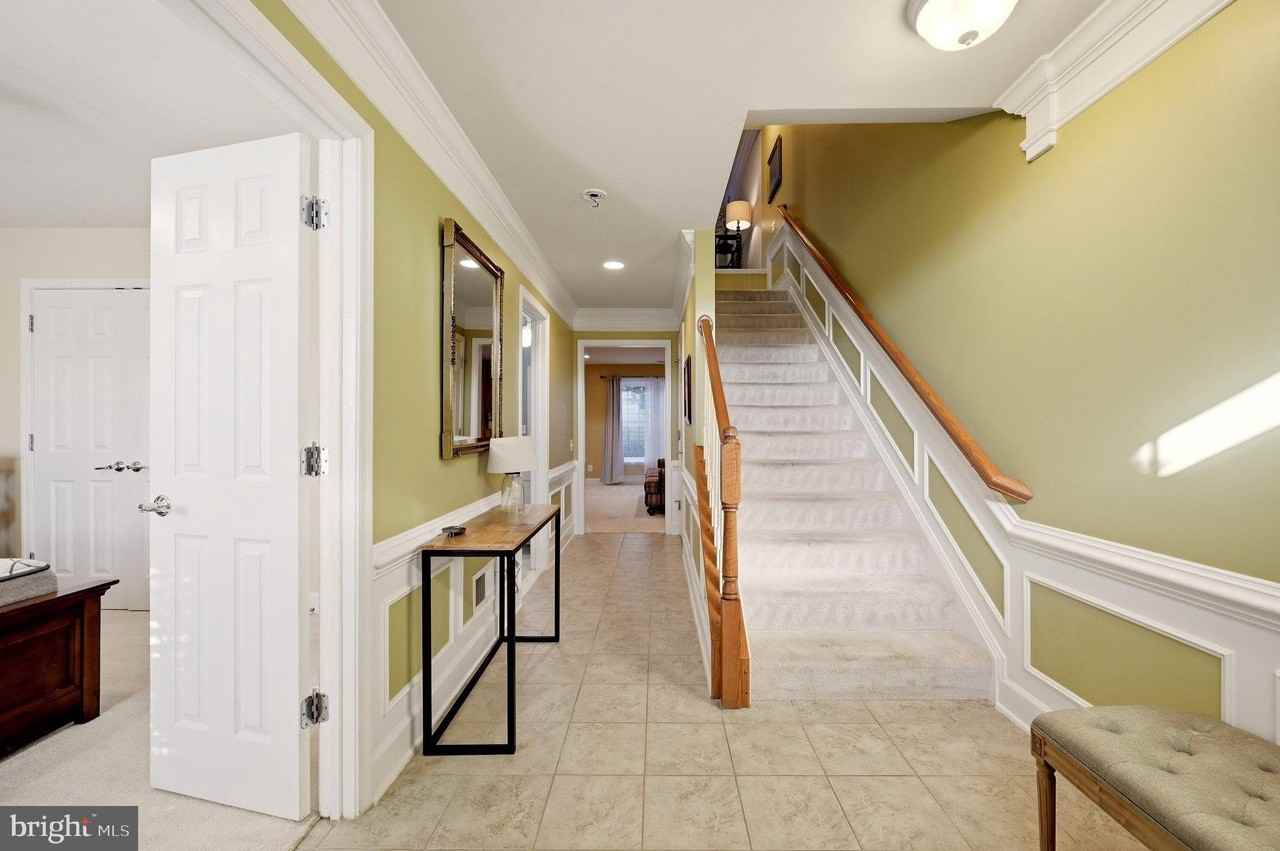 197 Great Laurel Sq Se - Photo 3 of 46