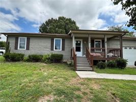featured image of 1108 Raleigh Ct