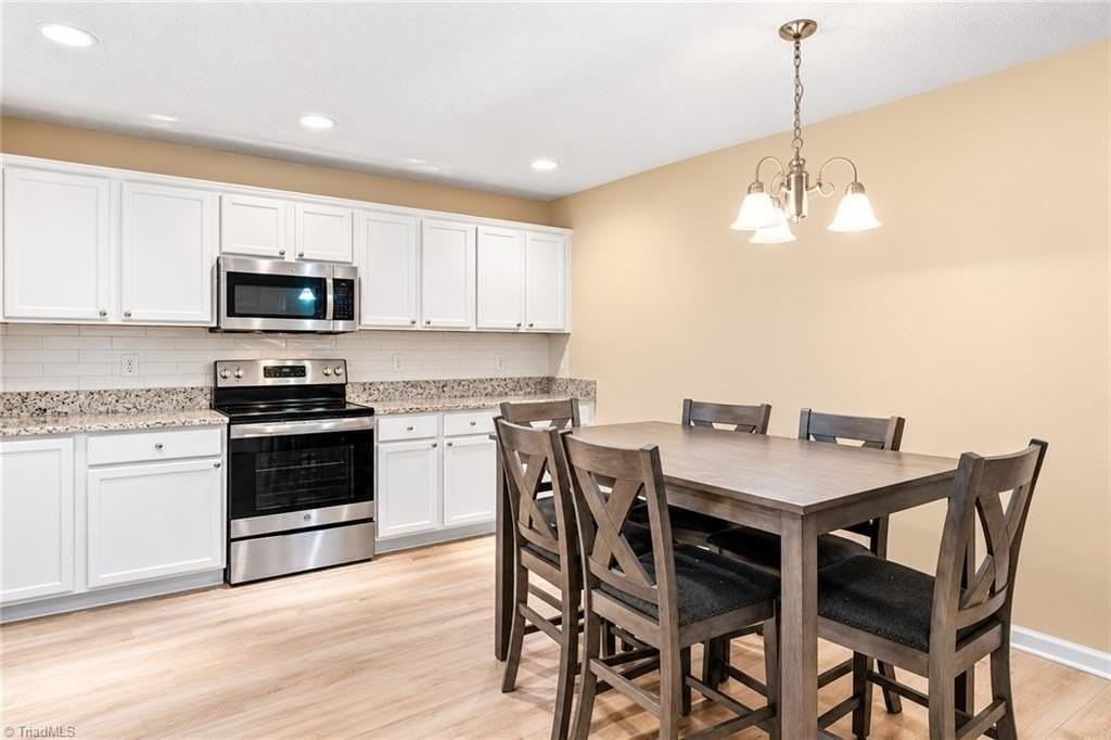 14 Brandy Wine Dr - Photo 7 of 25