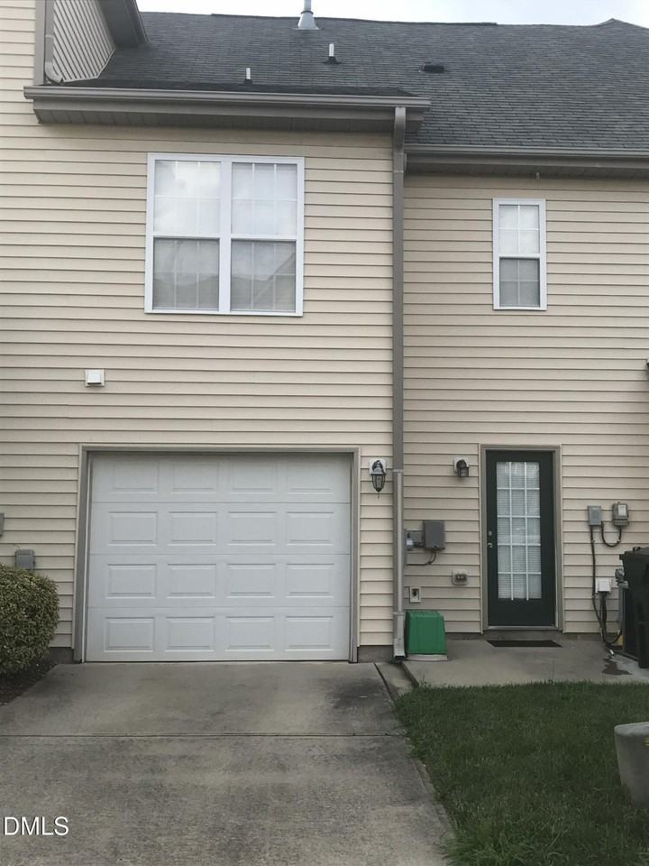 9807 Castain Dr - Photo 5 of 22