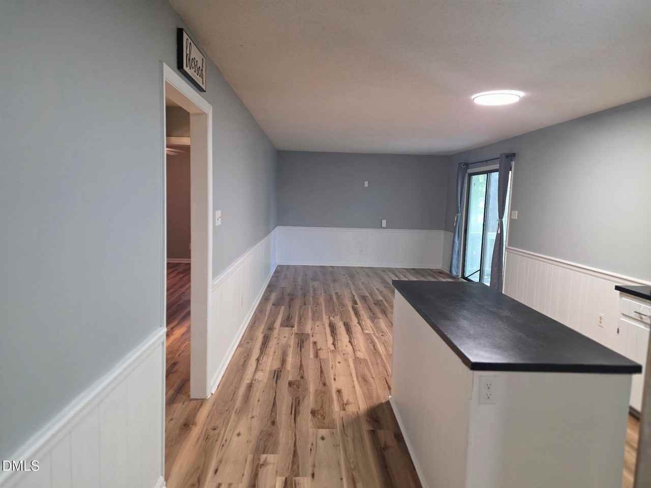 902 W Chatham St - Photo 4 of 13