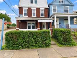 featured image of 1538 5th Ave #1
