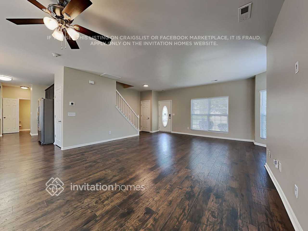 2734 Highland Park Dr - Photo 4 of 20